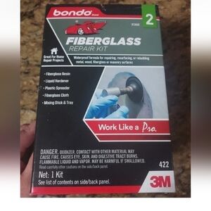 BONDO 422 Pungent Organic Scent Liquid Form Fiberglass Resin Repair Kit